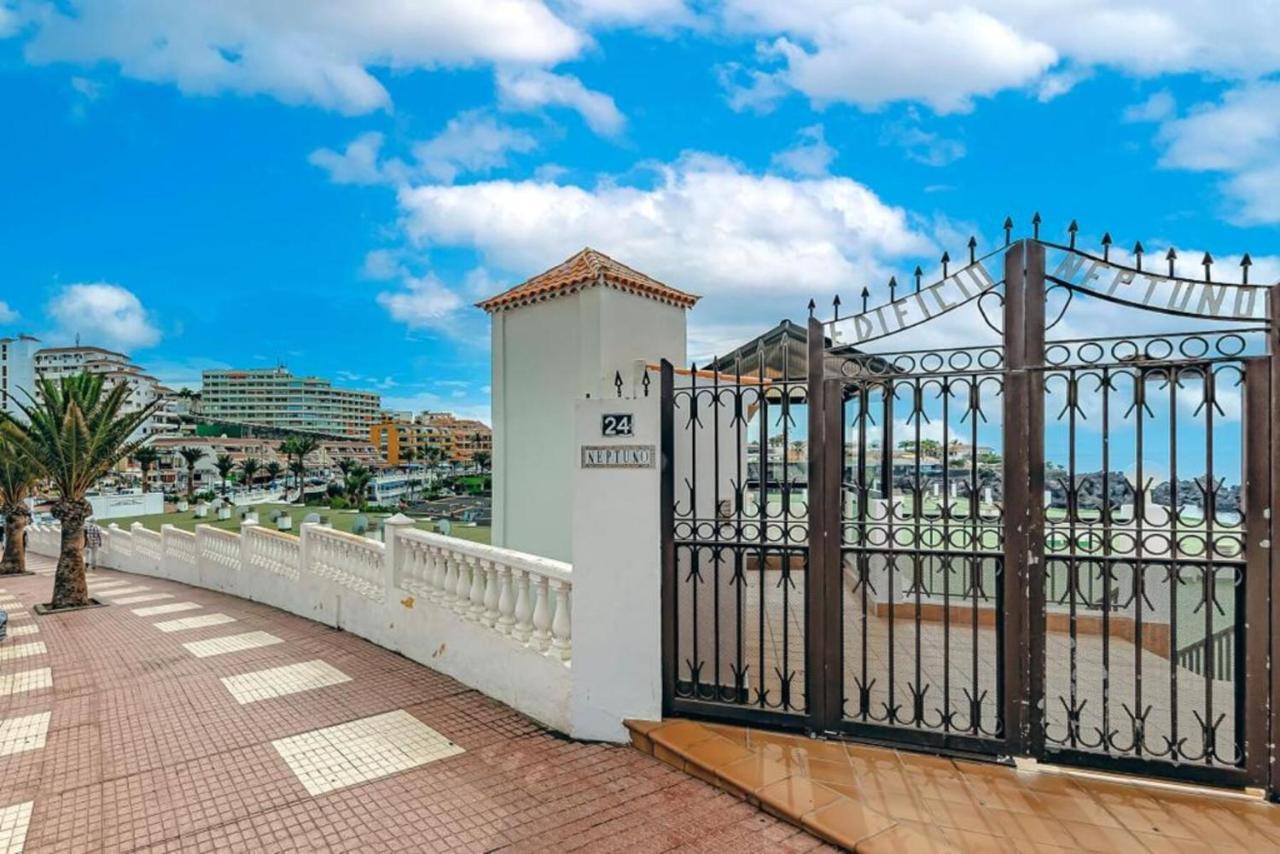 Neptuno Oceanview Suite With Pool And Beach Private Access プエルト・デ・サンティアゴ エクステリア 写真